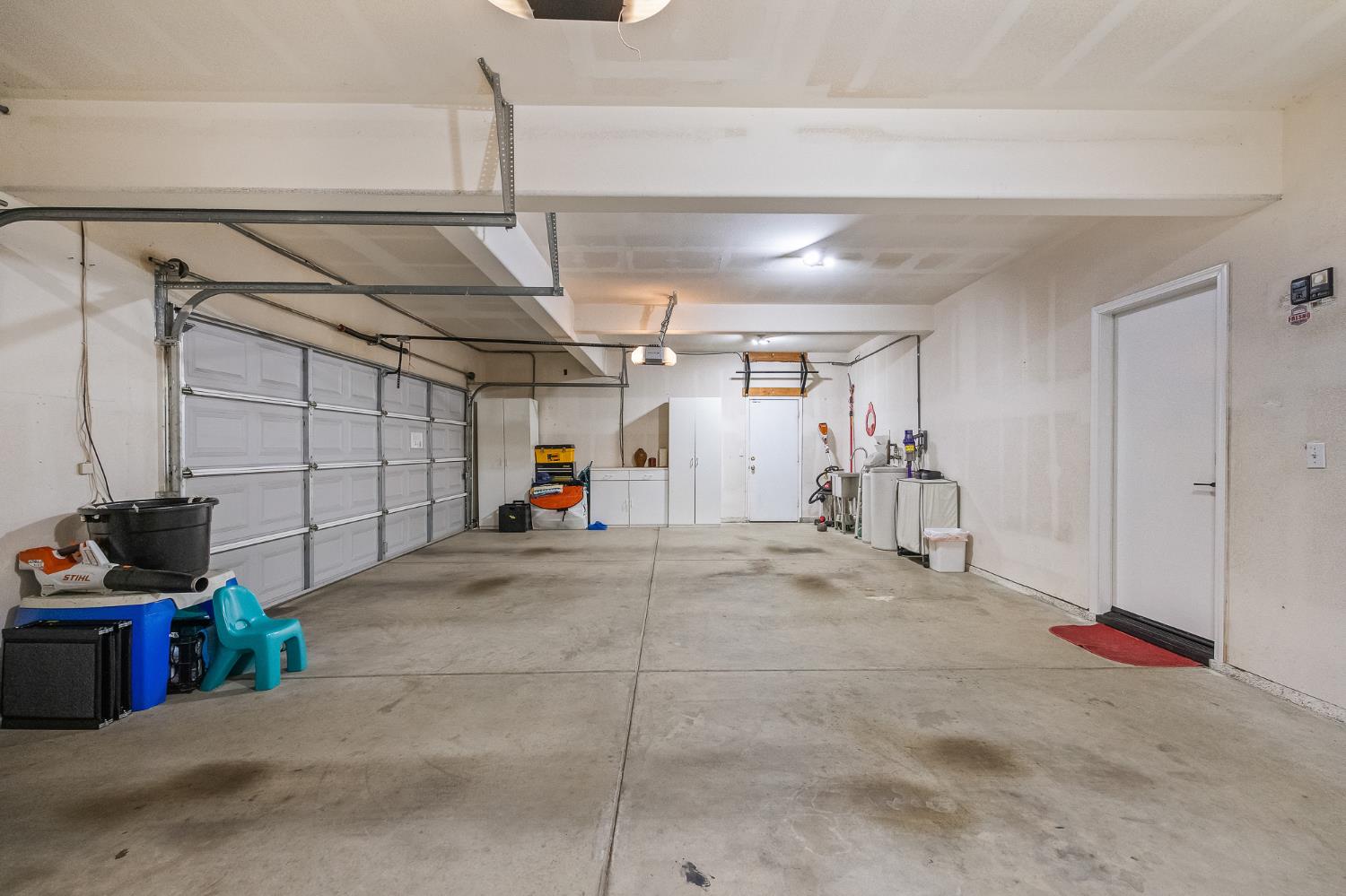 2658 Purvis Ave, Clovis, CA 93611