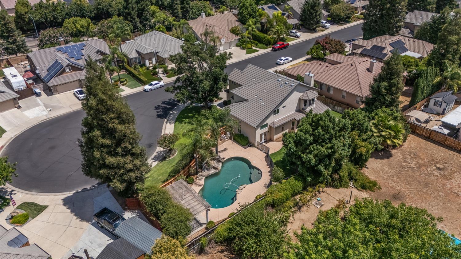 2658 Purvis Ave, Clovis, CA 93611
