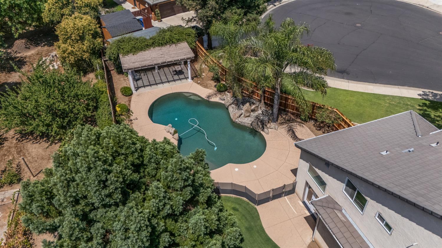 2658 Purvis Ave, Clovis, CA 93611
