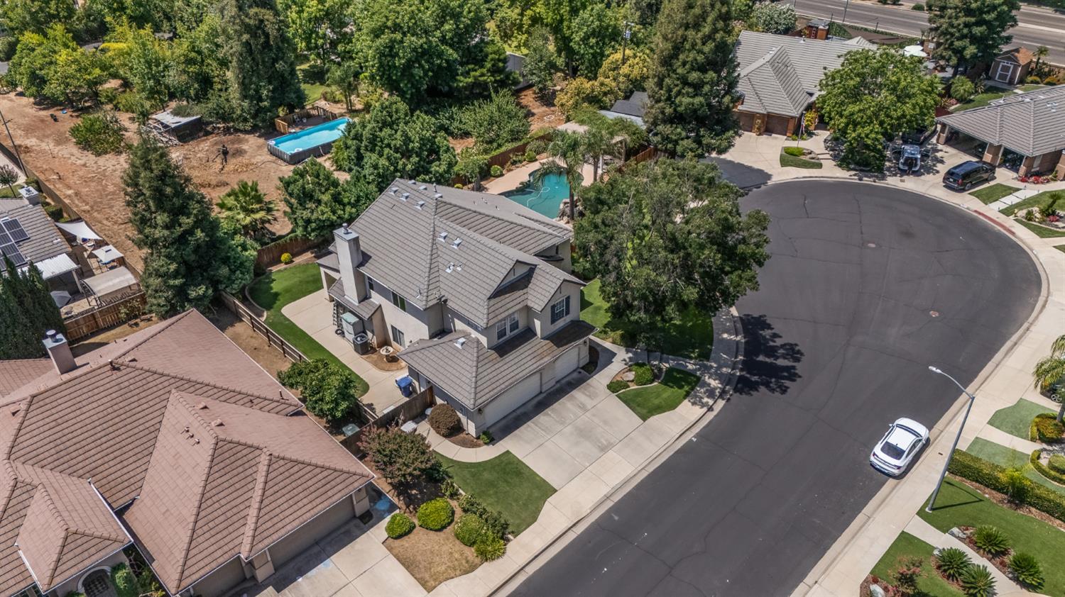 2658 Purvis Ave, Clovis, CA 93611