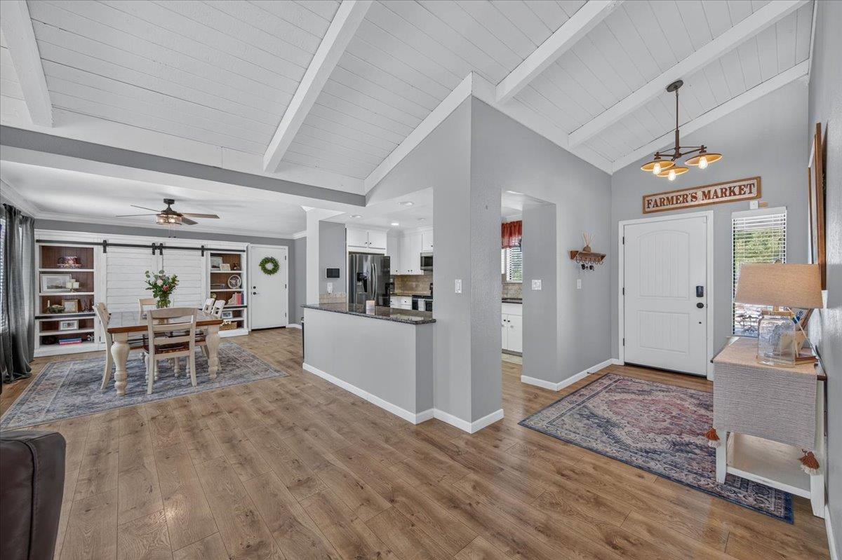 16935 Karen Rd, Madera, CA 93636