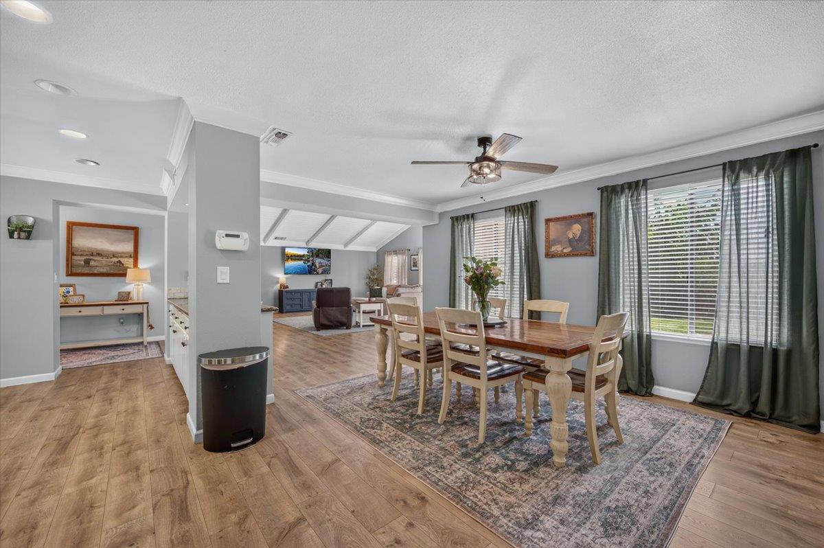 16935 Karen Rd, Madera, CA 93636