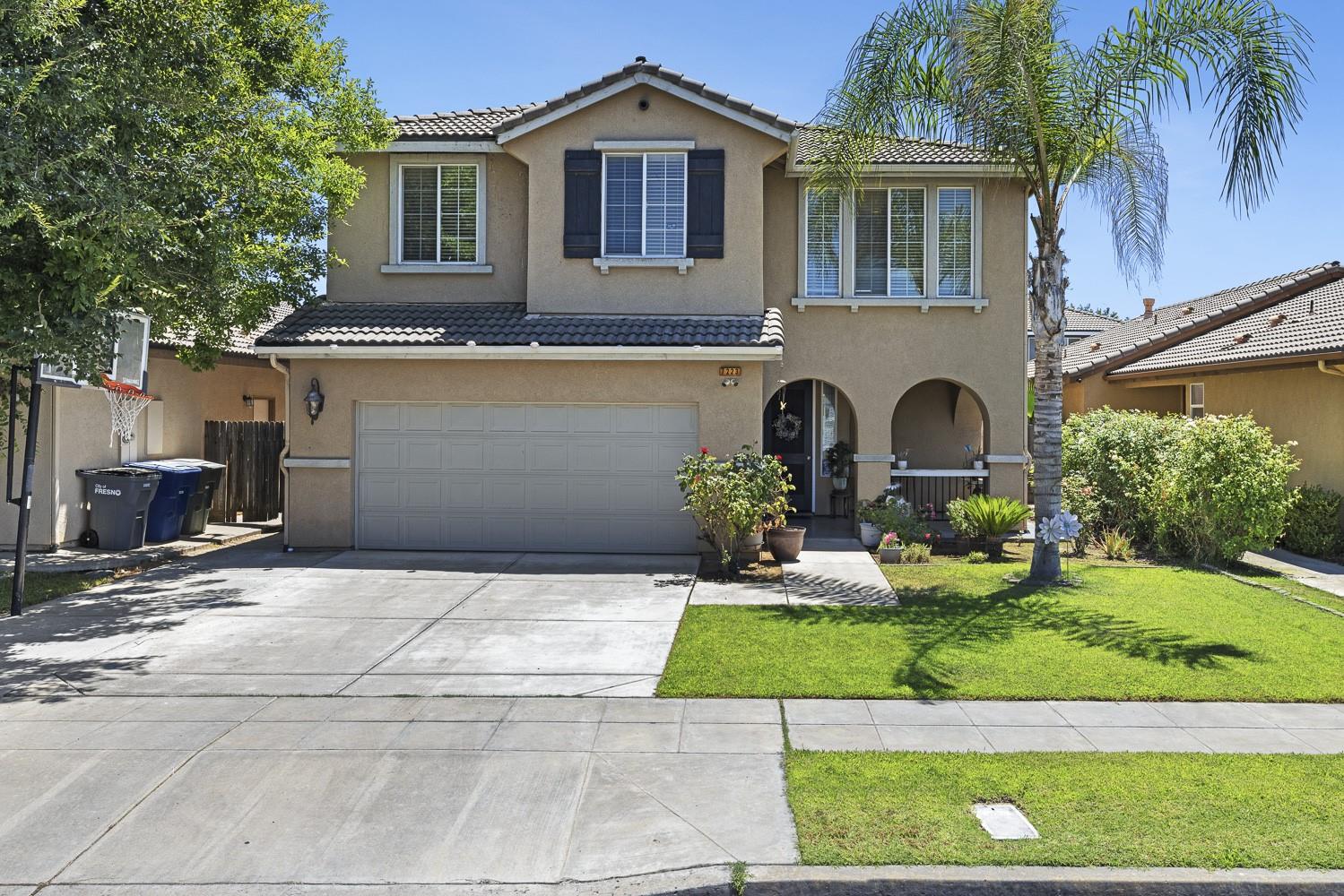 7223 E Dayton Avenue, Fresno, CA 93737