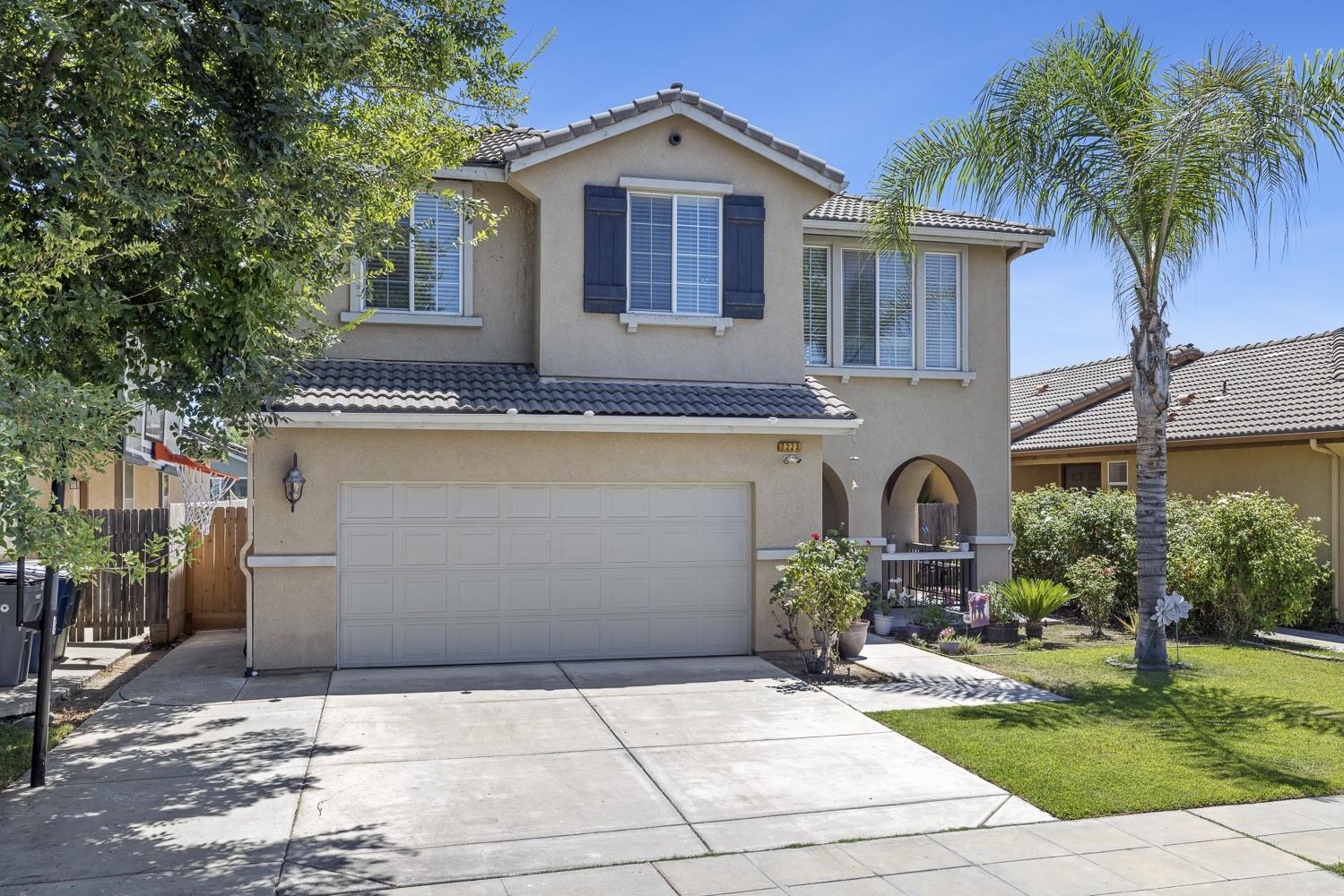7223 E Dayton Avenue, Fresno, CA 93737