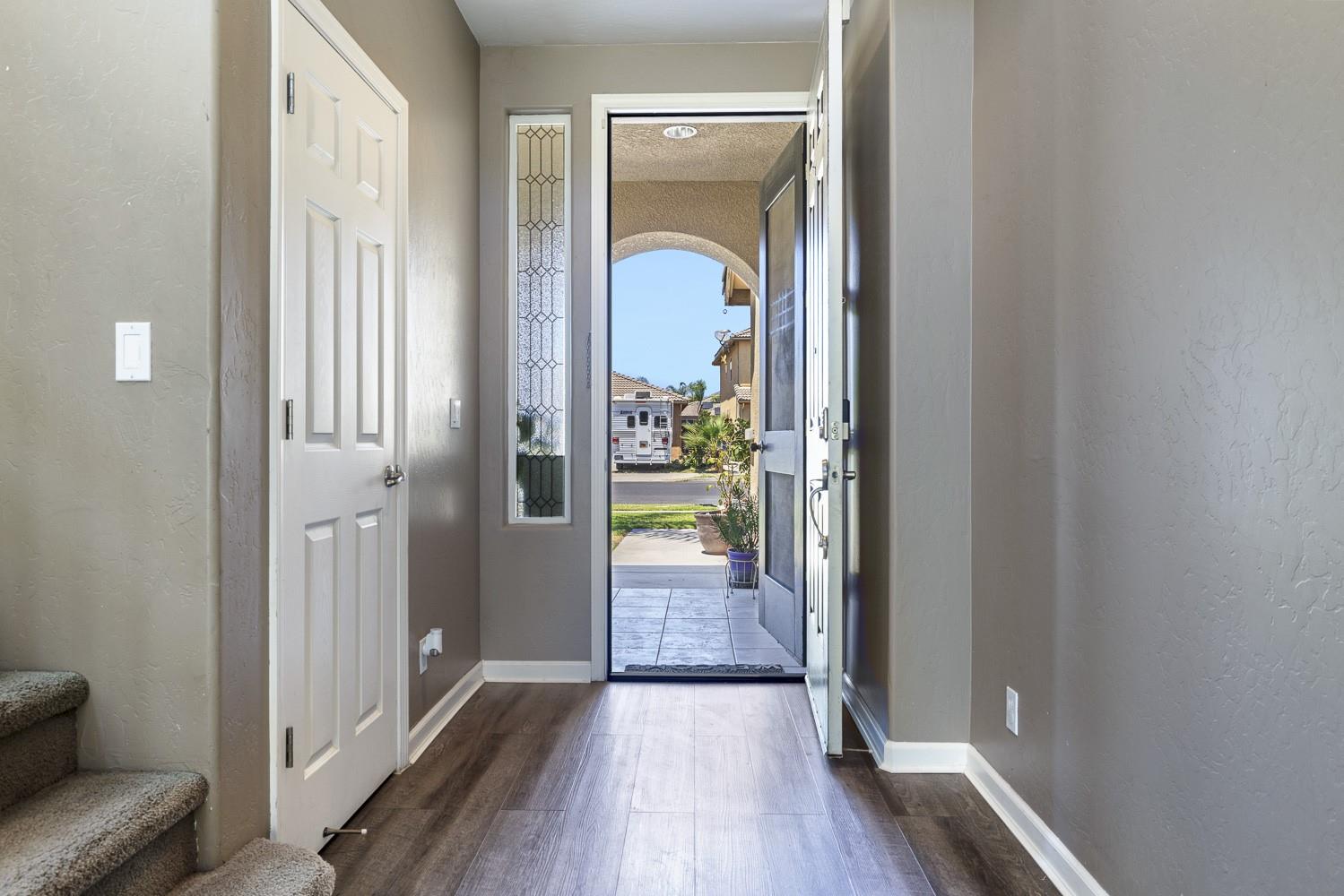 7223 E Dayton Avenue, Fresno, CA 93737