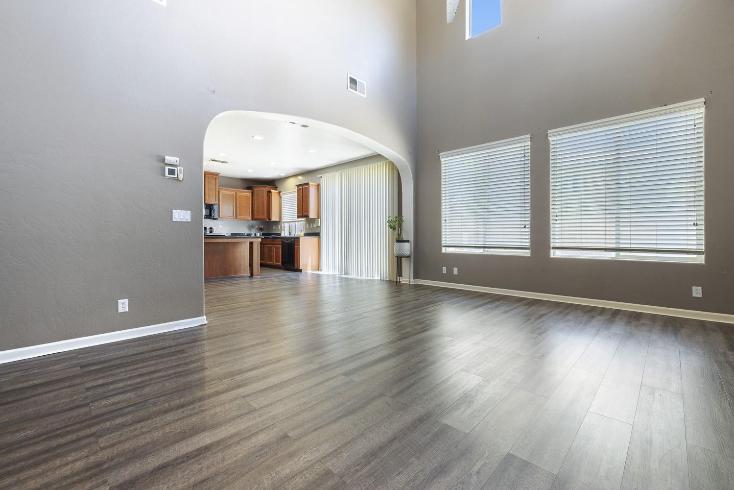 7223 E Dayton Avenue, Fresno, CA 93737