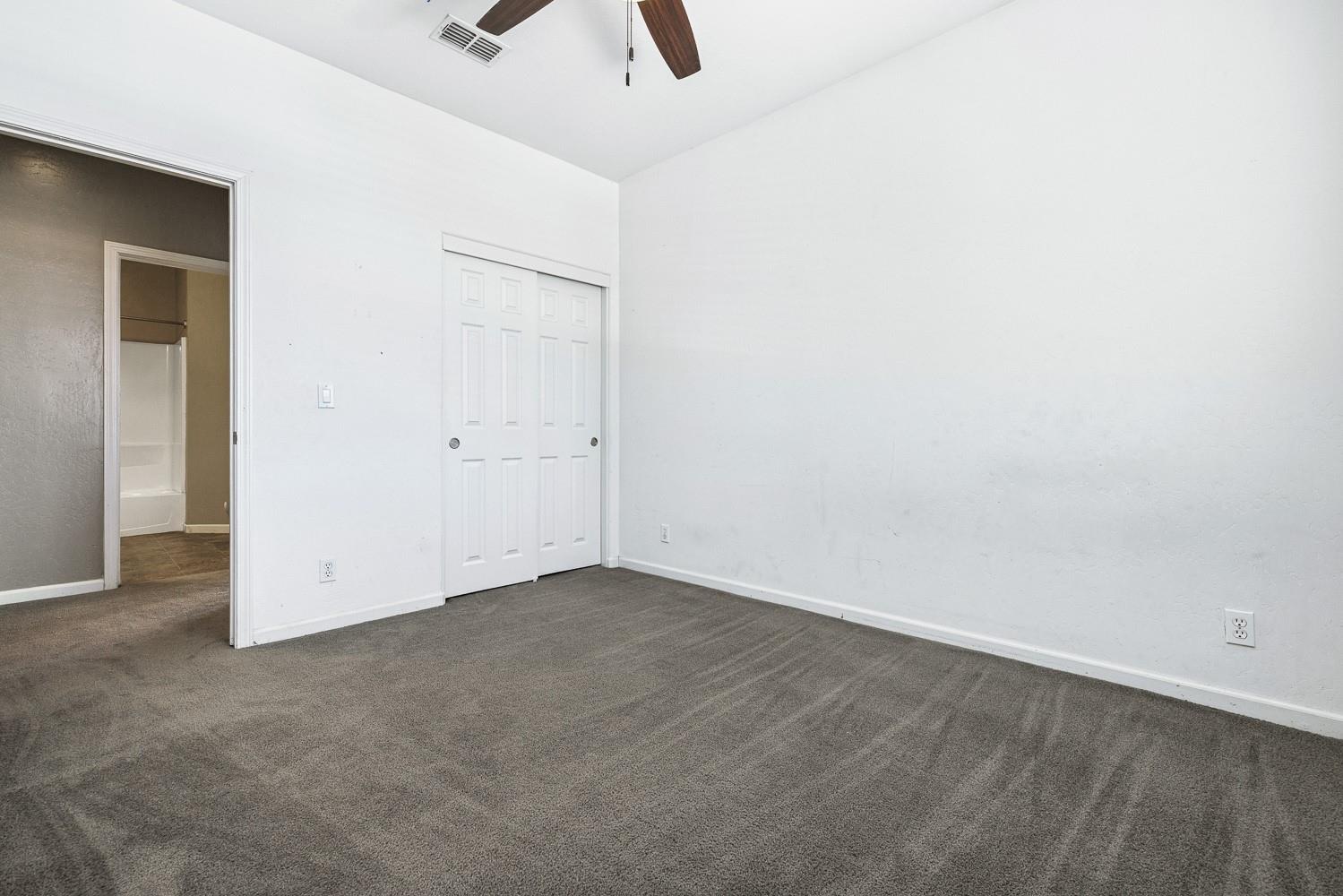 7223 E Dayton Avenue, Fresno, CA 93737