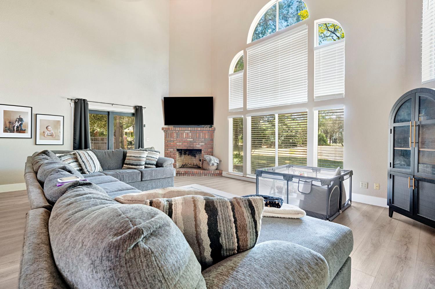 19408 Farallon Rd, Madera, CA 93638