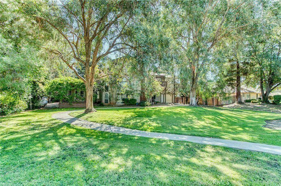 19408 Farallon Rd, Madera, CA 93638