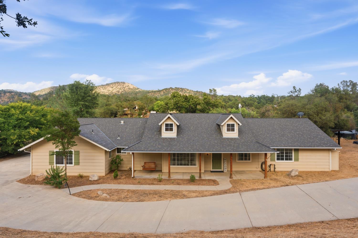 33515 River Knolls Ln, Coarsegold, CA 93614