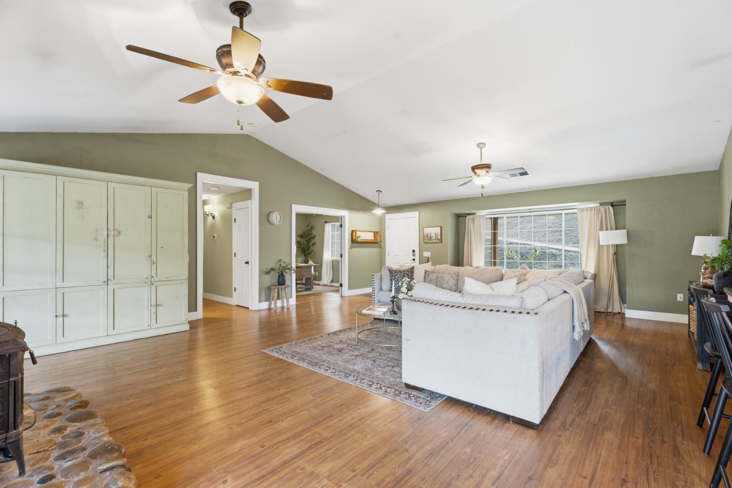 33515 River Knolls Ln, Coarsegold, CA 93614