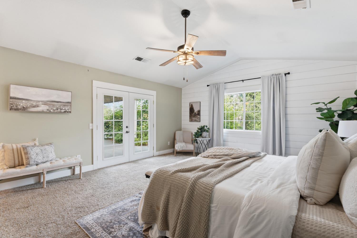 33515 River Knolls Ln, Coarsegold, CA 93614