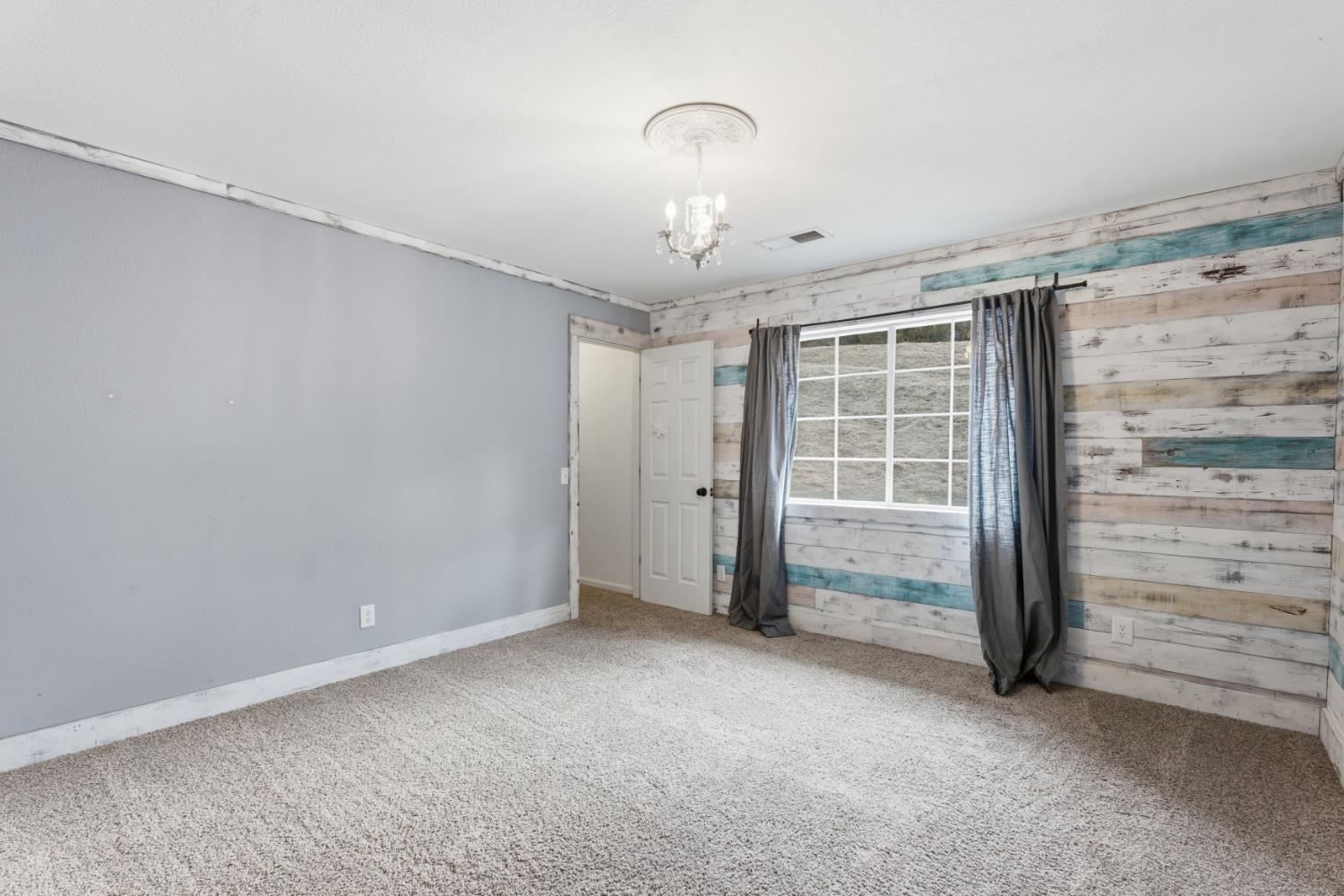 33515 River Knolls Ln, Coarsegold, CA 93614