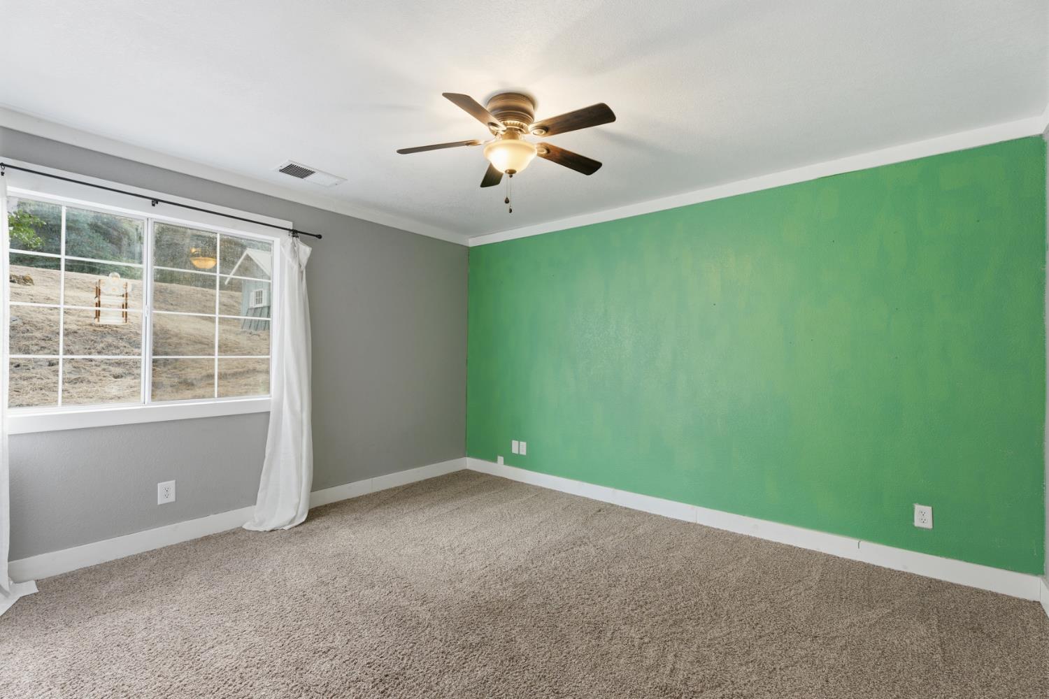 33515 River Knolls Ln, Coarsegold, CA 93614