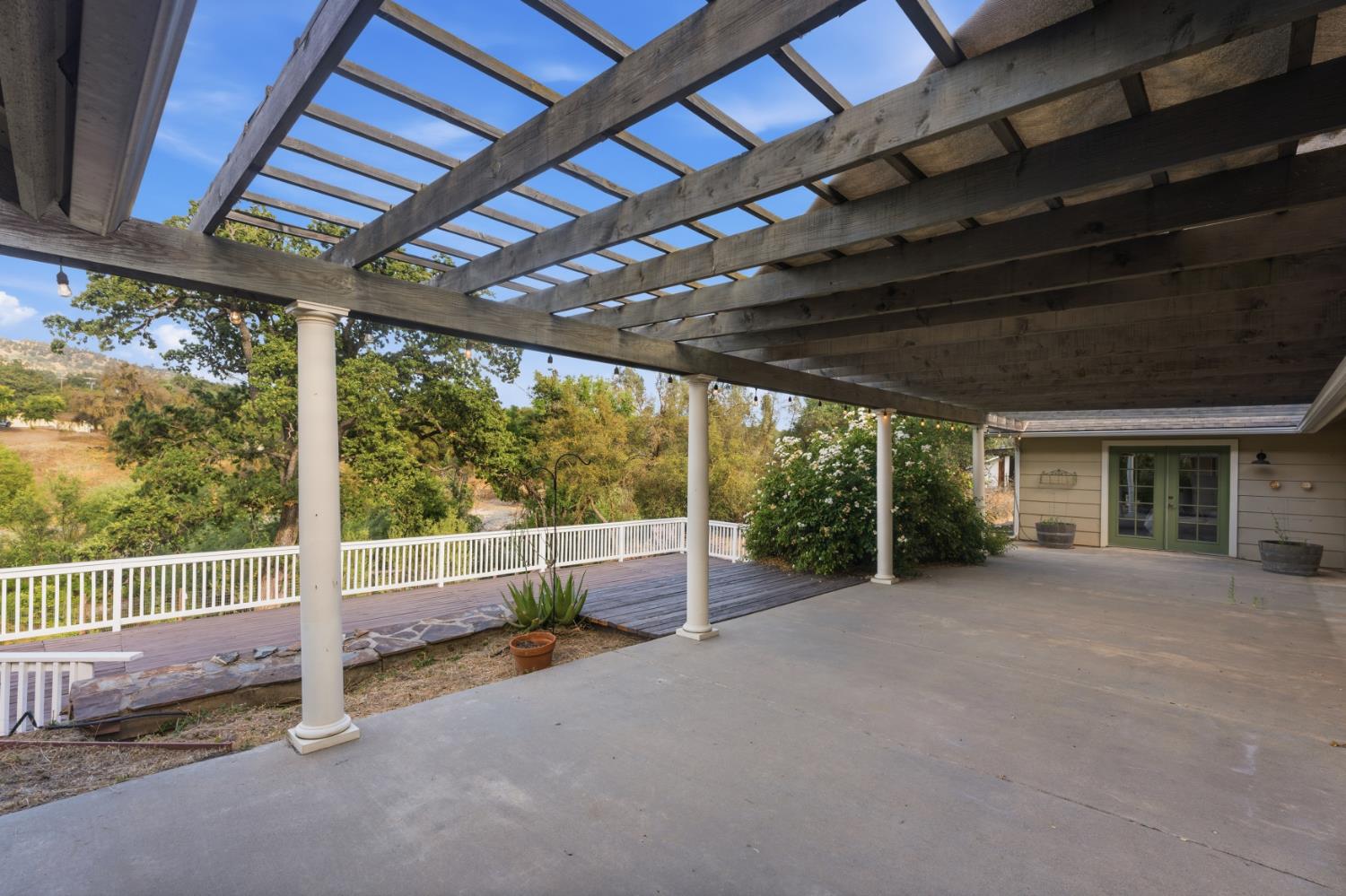 33515 River Knolls Ln, Coarsegold, CA 93614