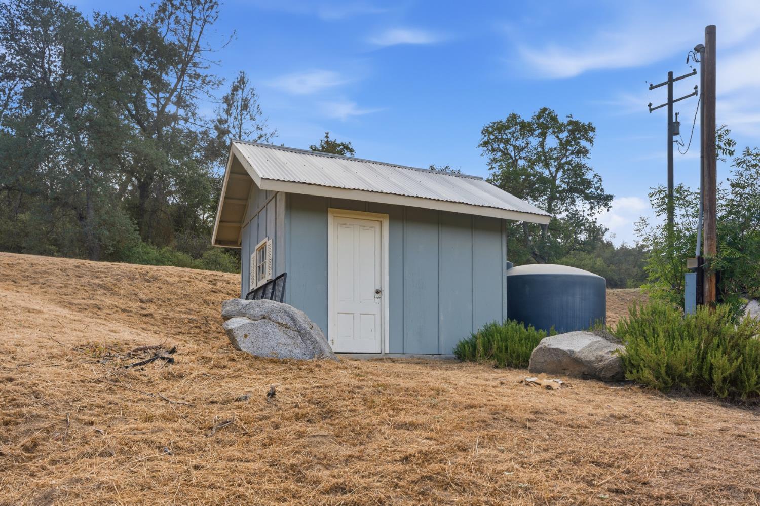 33515 River Knolls Ln, Coarsegold, CA 93614