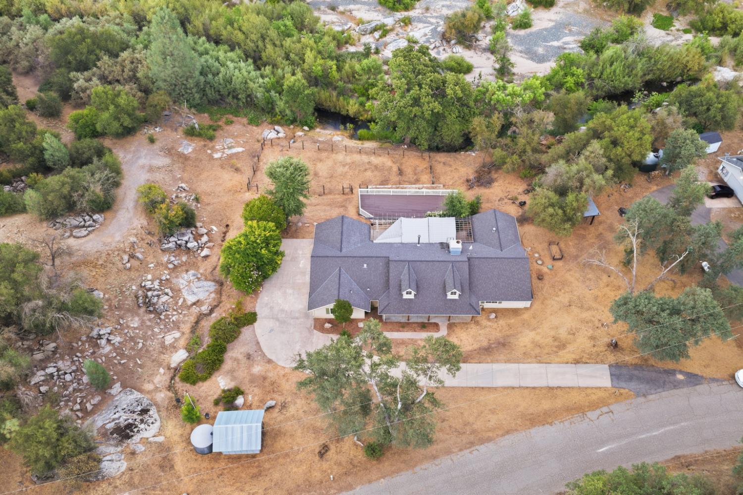 33515 River Knolls Ln, Coarsegold, CA 93614