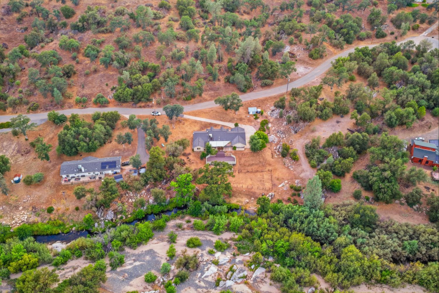 33515 River Knolls Ln, Coarsegold, CA 93614