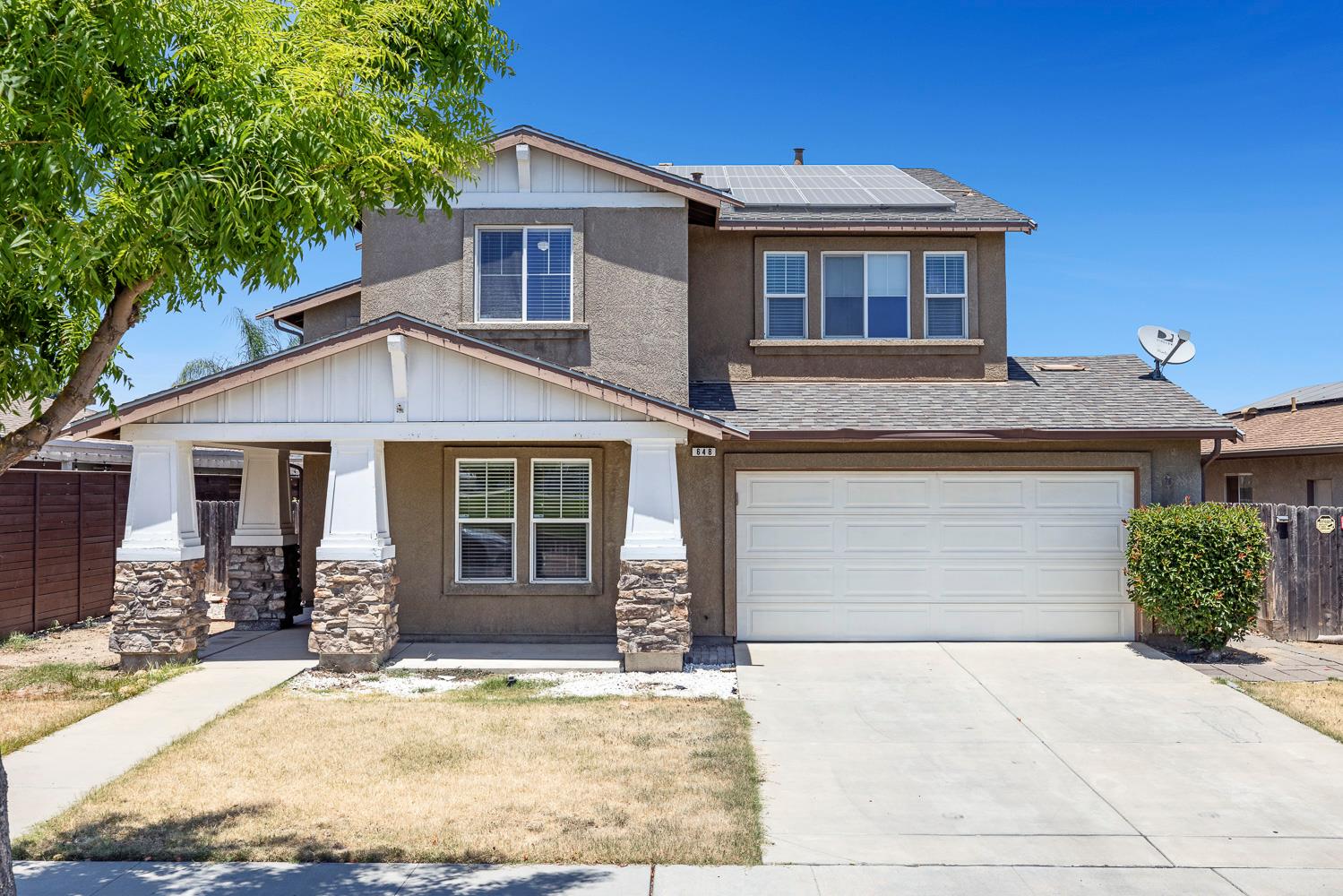 648 11Th St, Sanger, CA 93657