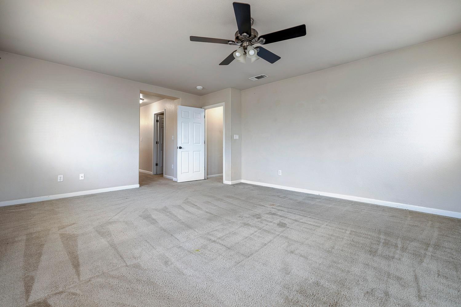 648 11Th St, Sanger, CA 93657
