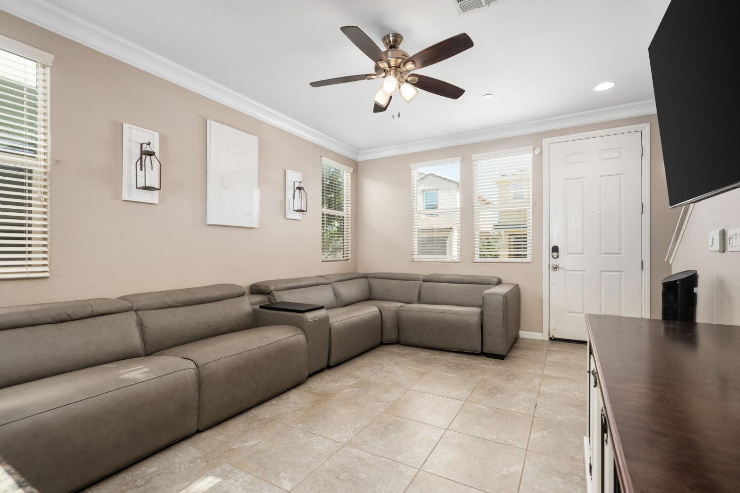 3566 Integrity Way, Clovis, CA 93619