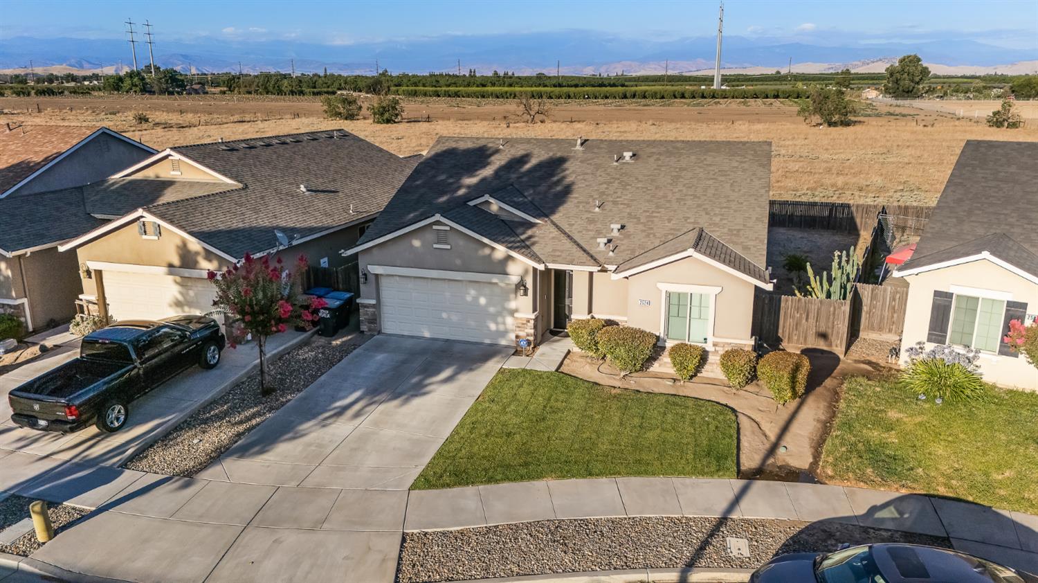 2524 S Grand St, Visalia, CA 93292