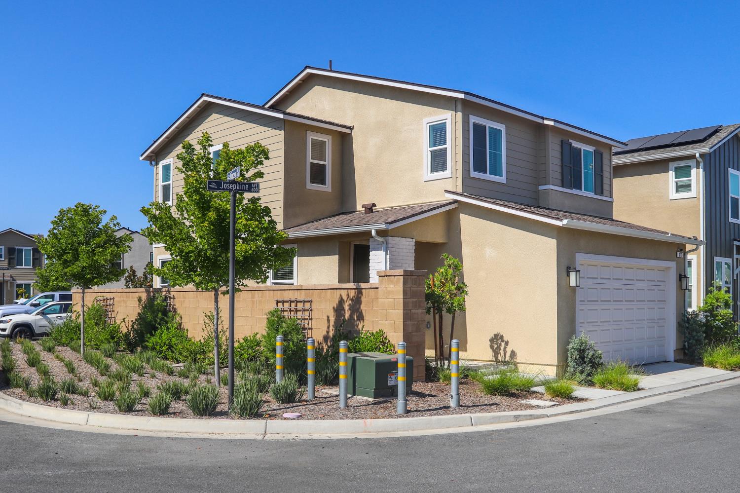 612 Josephine Ave, Madera, CA 93636