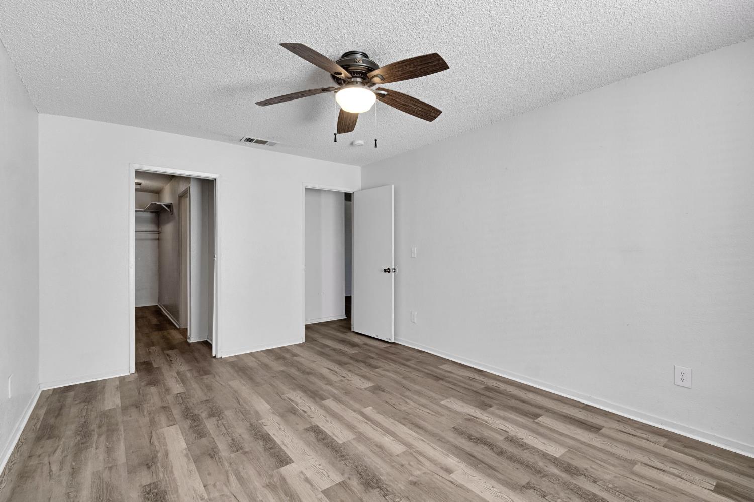 1027 W Dakota Ave #108, Fresno, CA 93705