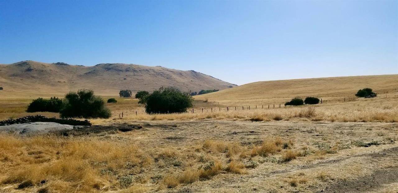 20351 Thermal Rd, Sanger, CA 93657