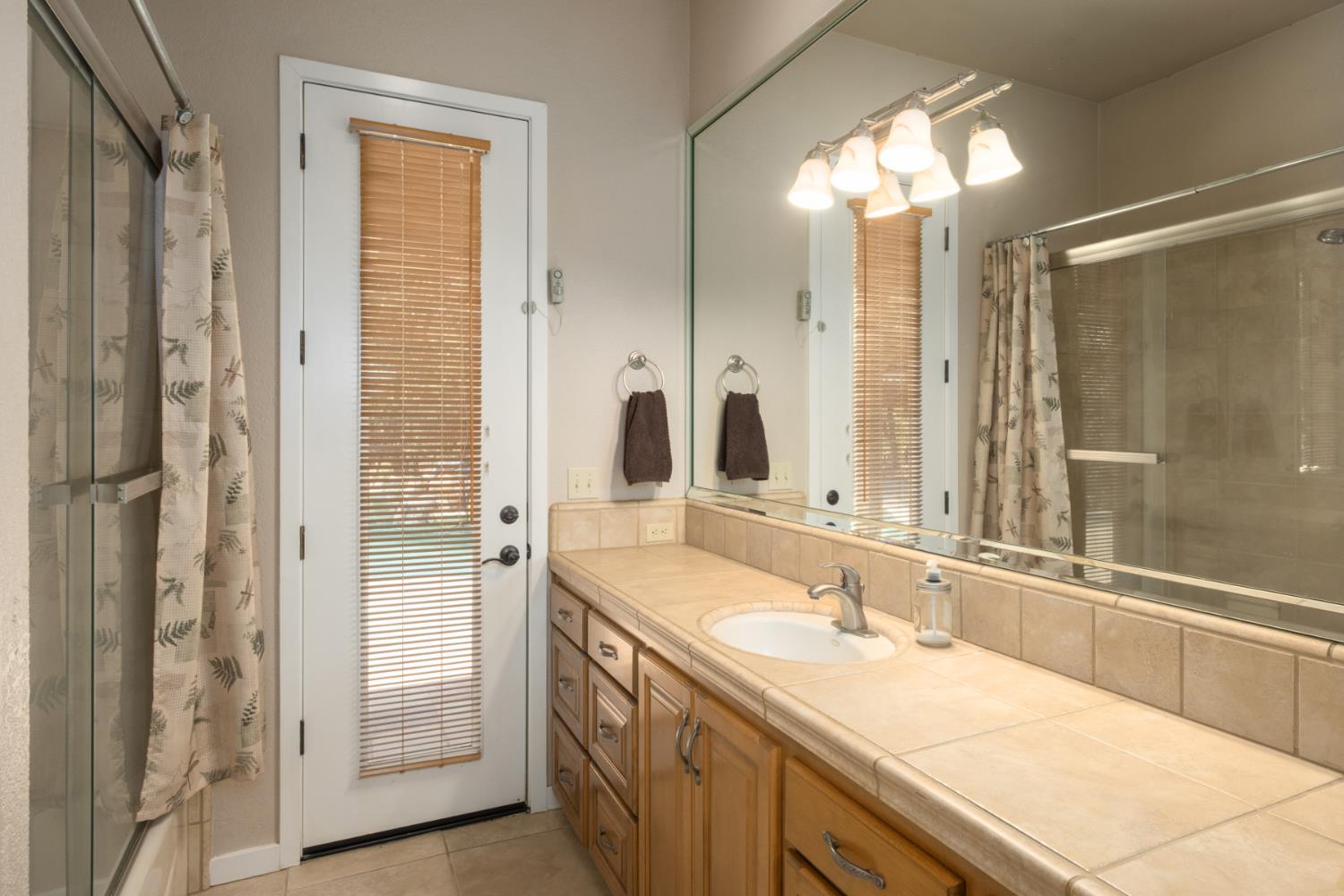 29412 Gibbs Ranch Rd, Tollhouse, CA 93667