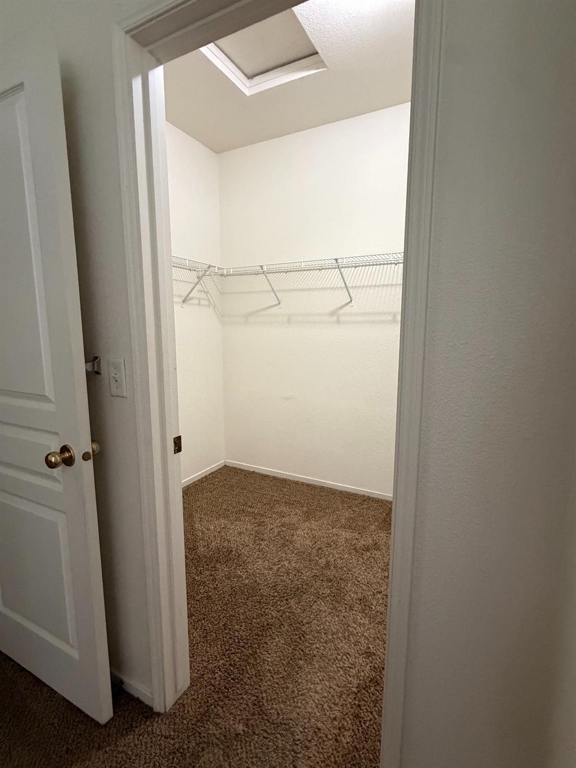 2764 Holt Ave, Sanger, CA 93657