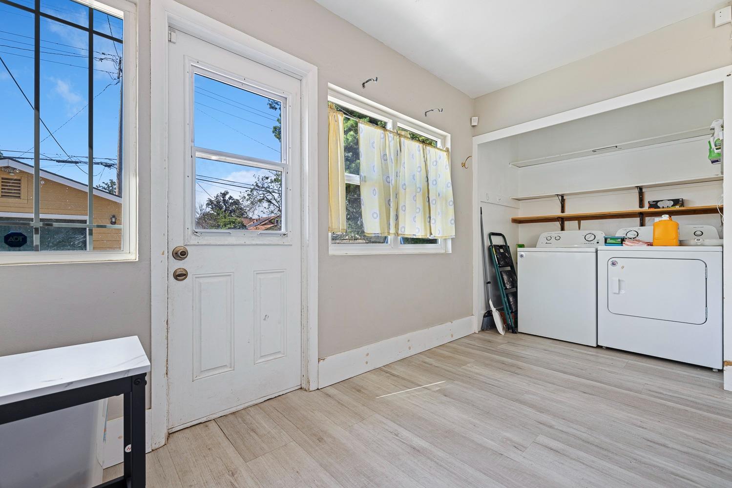 356 E Vassar Ave, Fresno, CA 93704