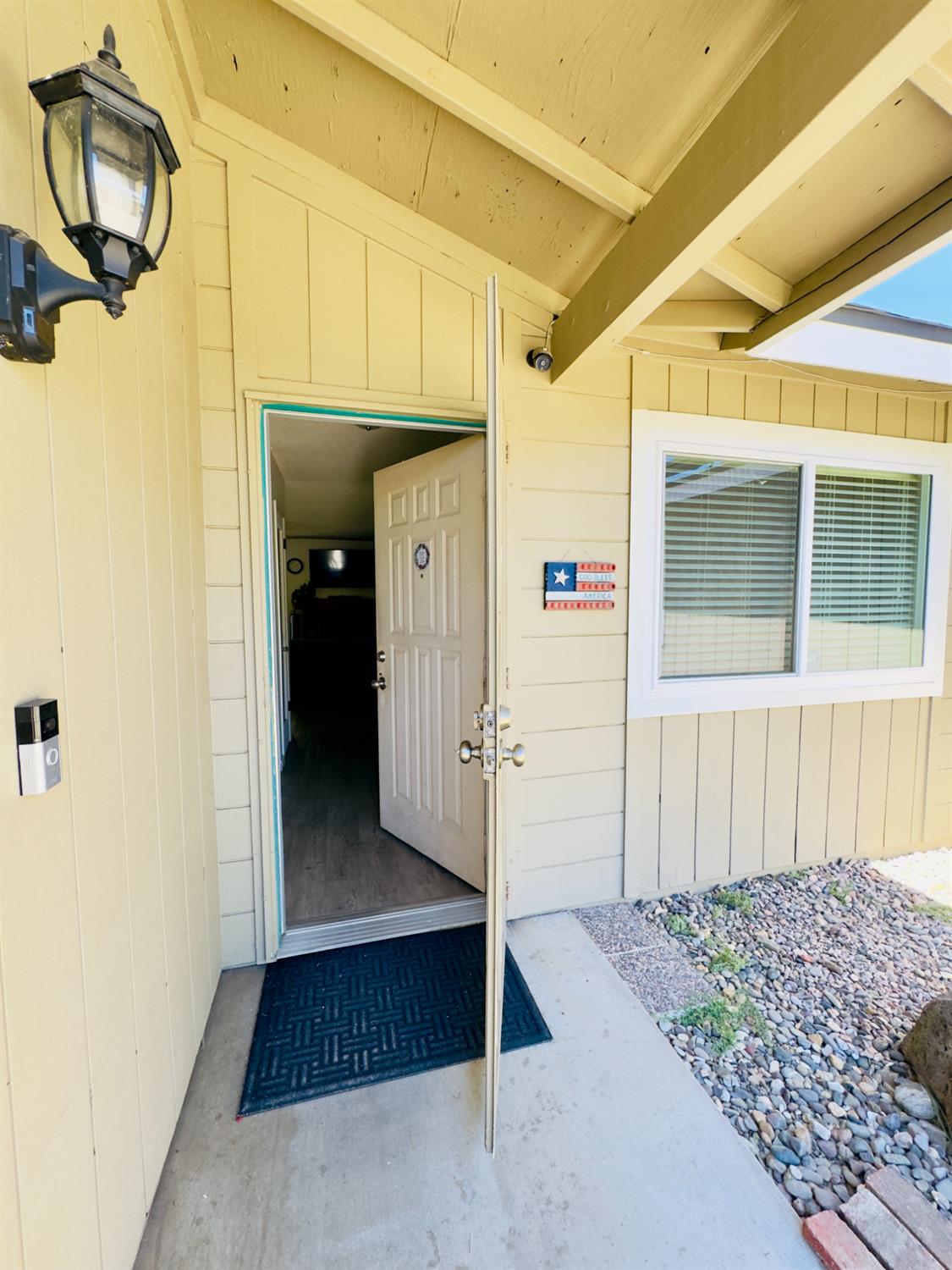 5146 W Dartmouth, Visalia, CA 93277