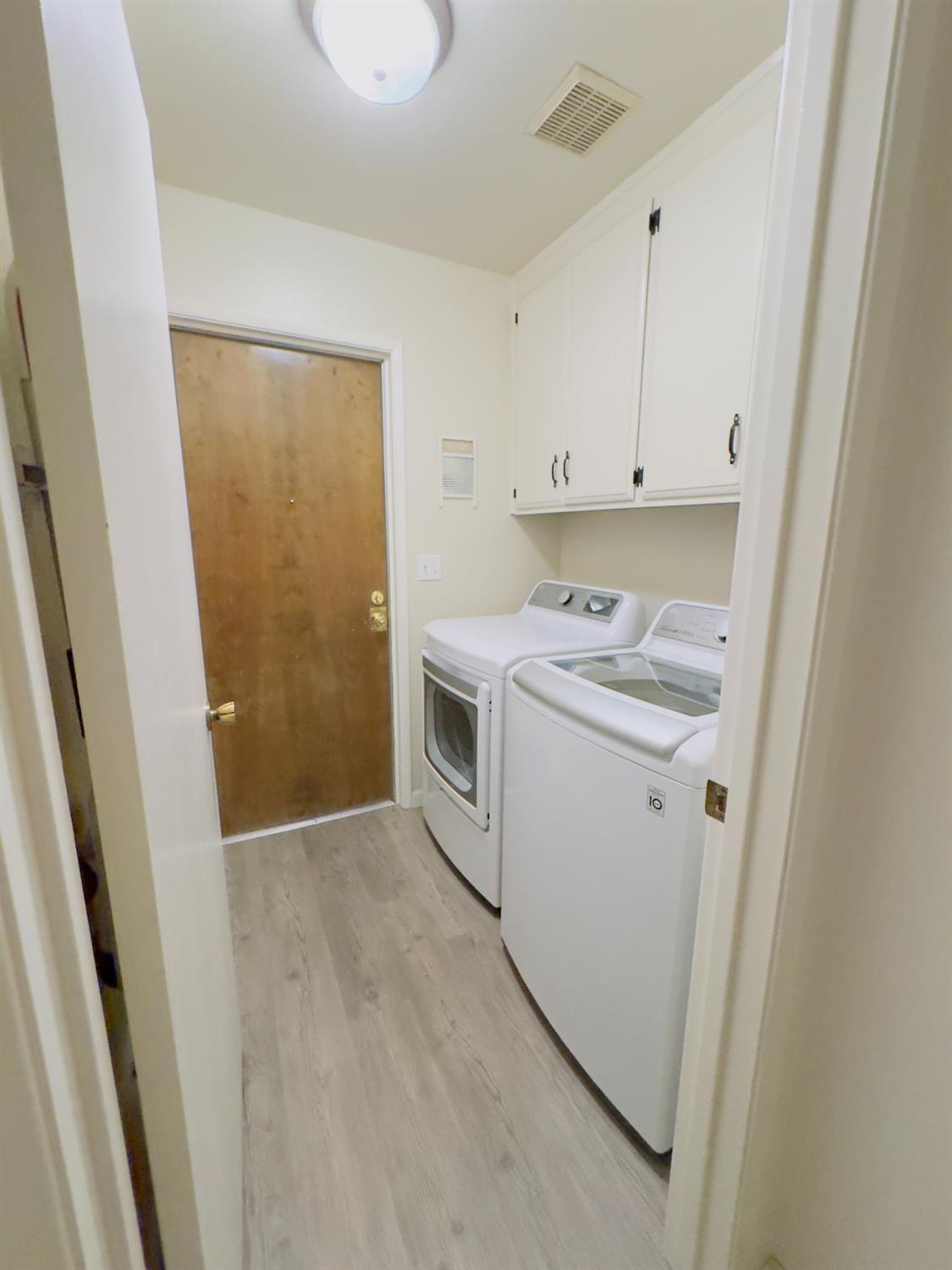 5146 W Dartmouth, Visalia, CA 93277