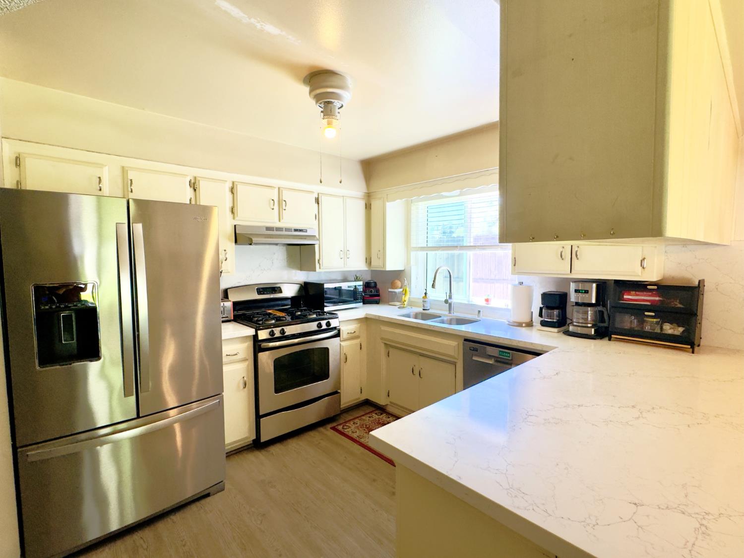5146 W Dartmouth, Visalia, CA 93277