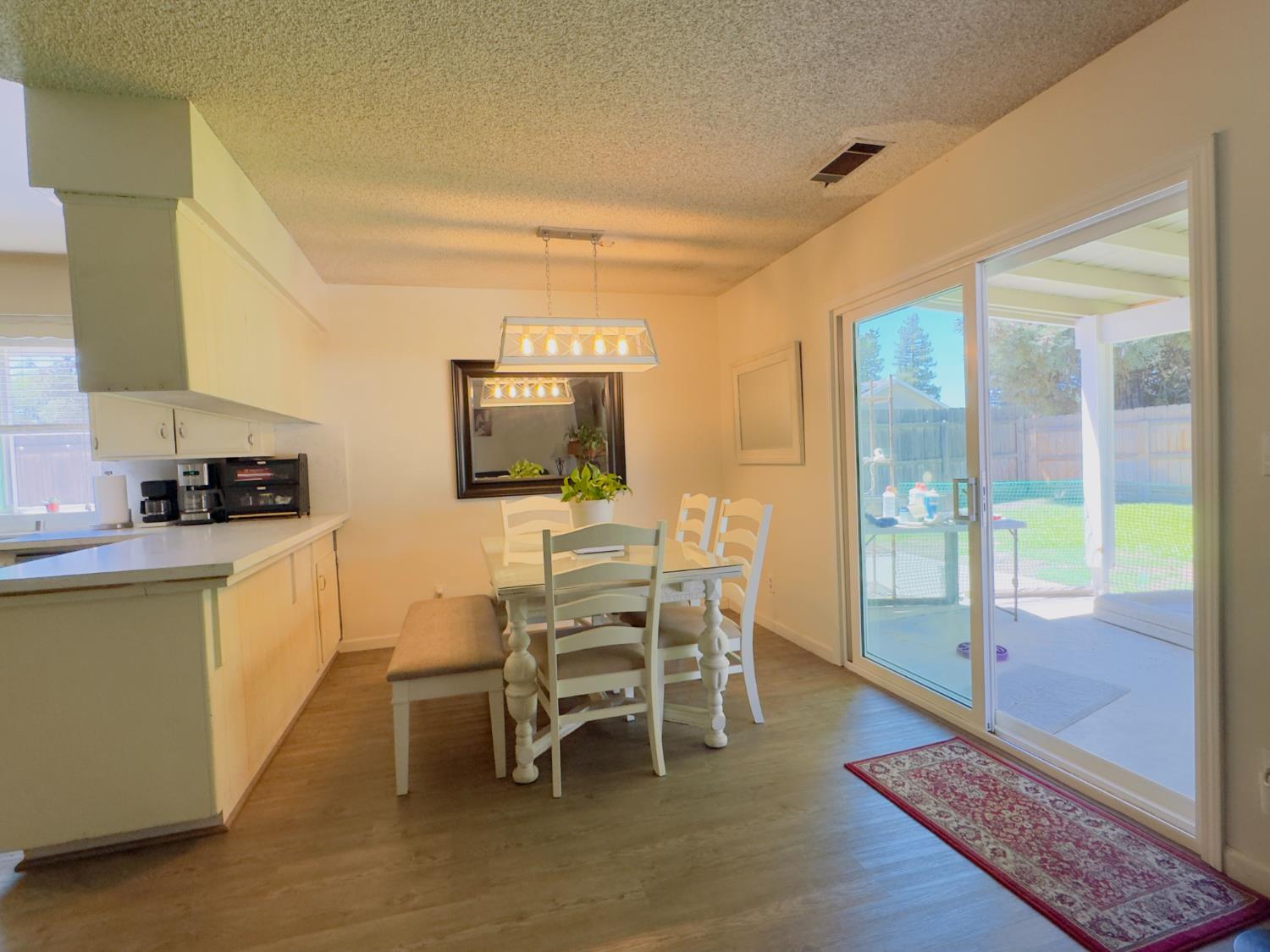 5146 W Dartmouth, Visalia, CA 93277