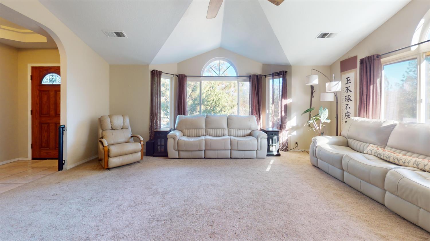56261 Manzanita Lake Dr, North Fork, CA 93643