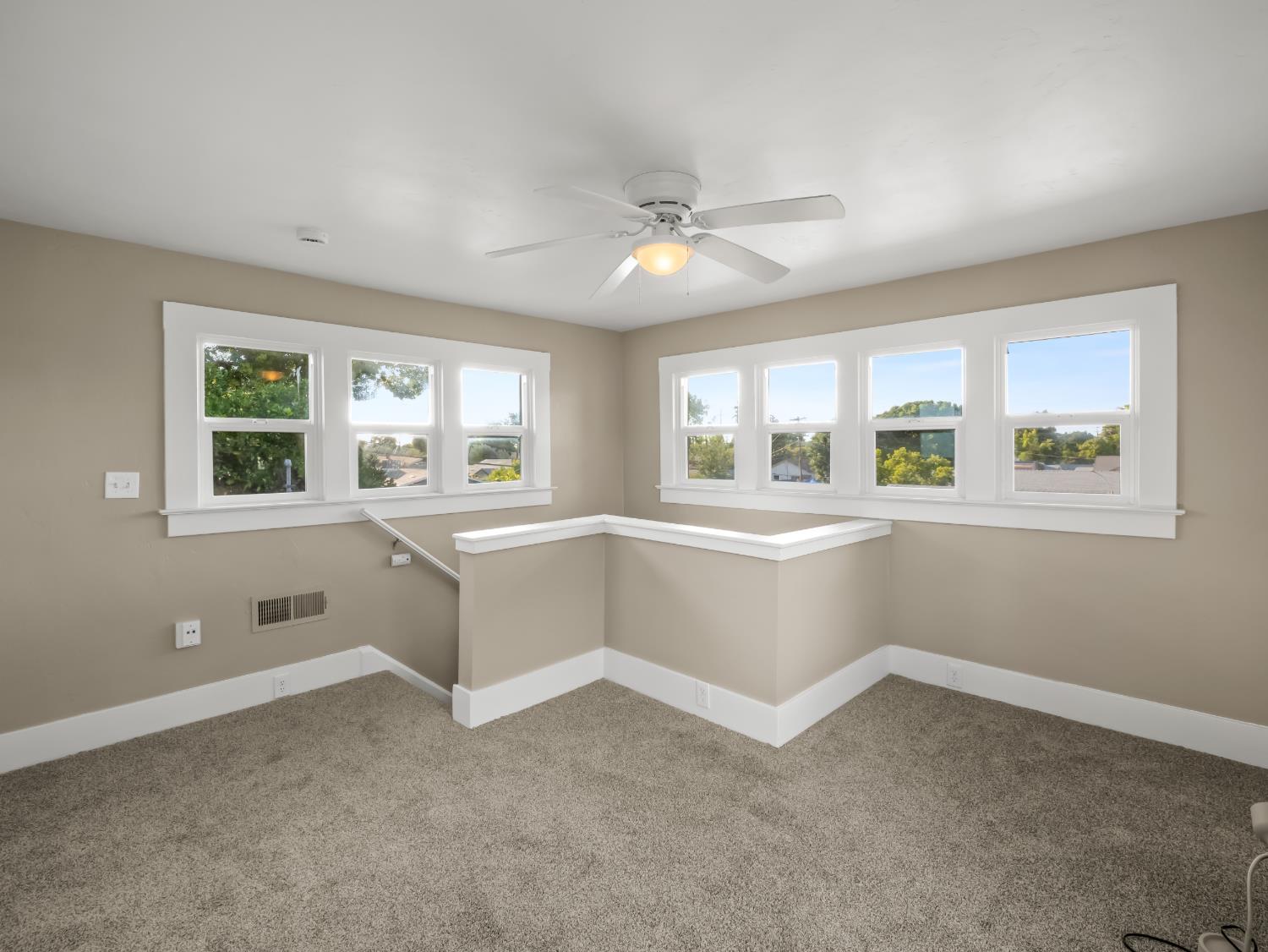 801 N Safford Ave, Fresno, CA 93728