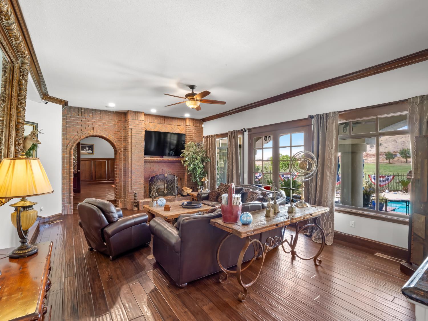 21700 Westmere Ln, Friant, CA 93626