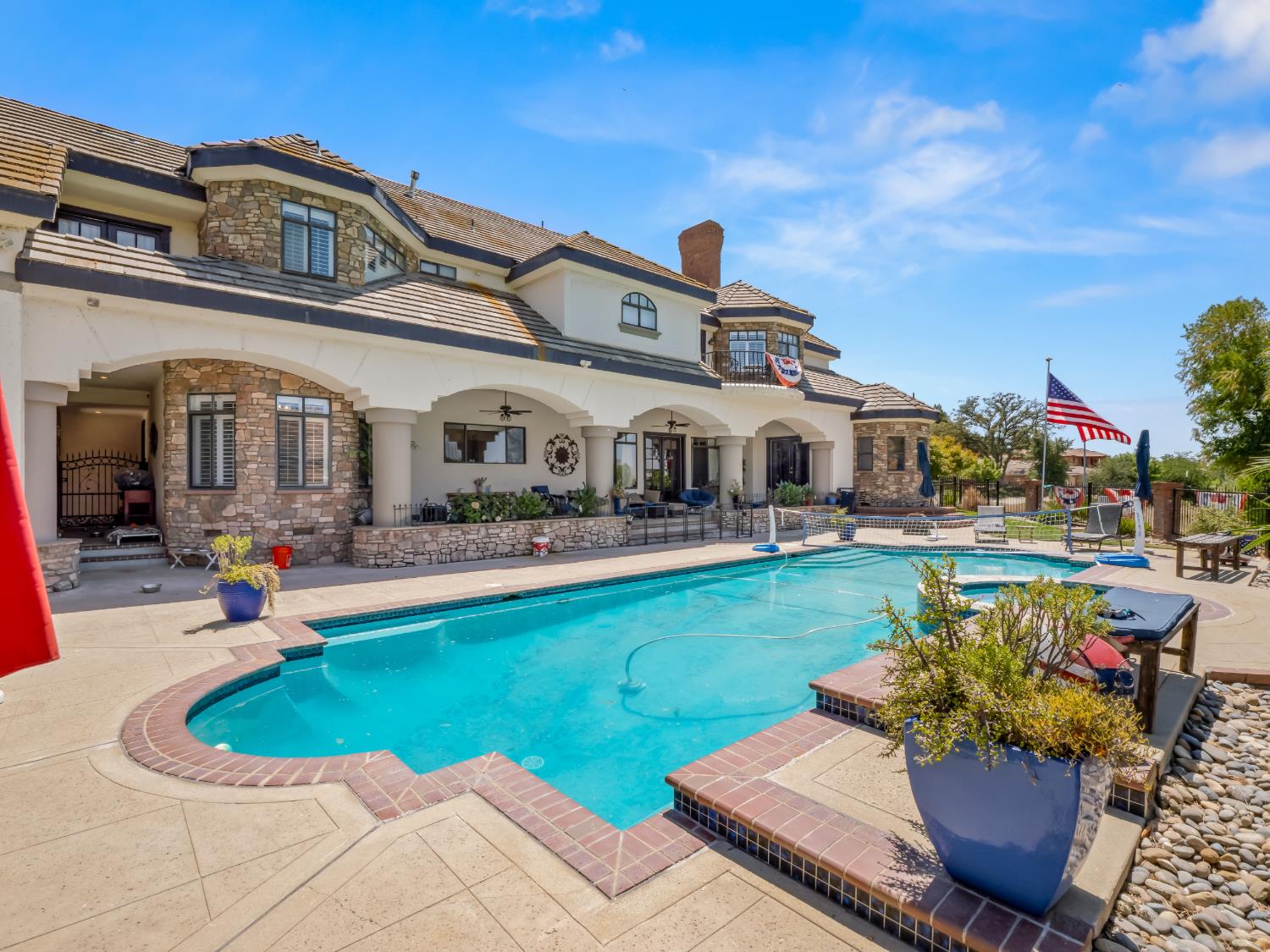 21700 Westmere Ln, Friant, CA 93626