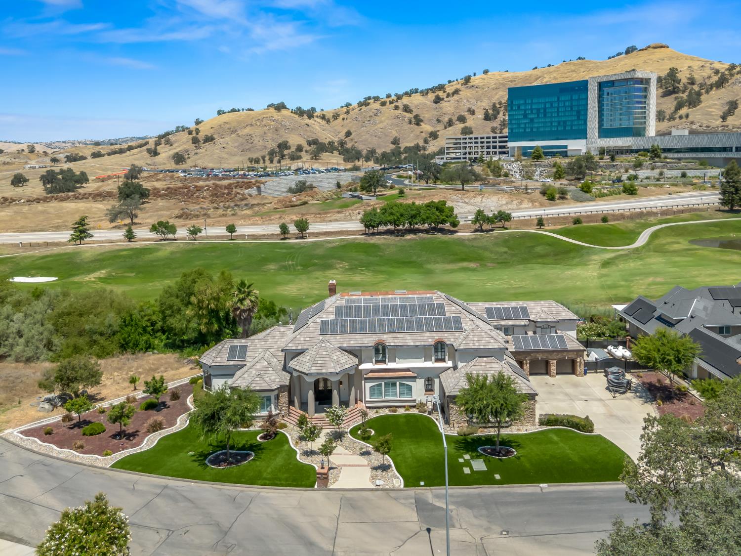 21700 Westmere Ln, Friant, CA 93626