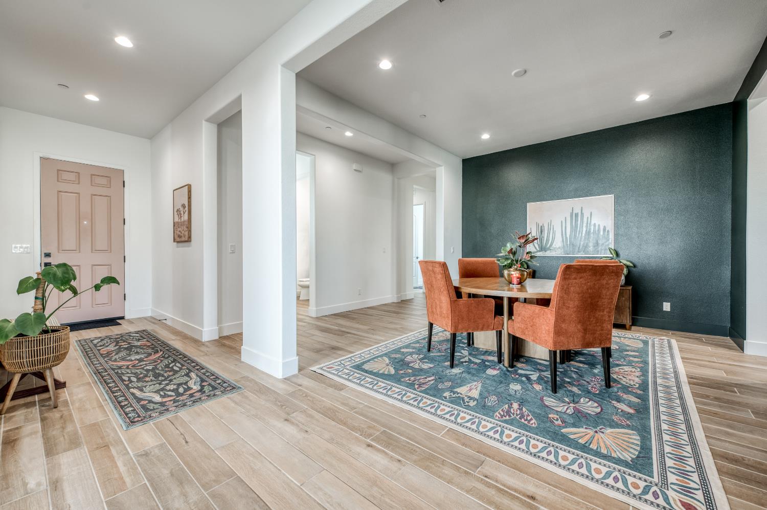 948 Beaver Pond, Madera, CA 93636