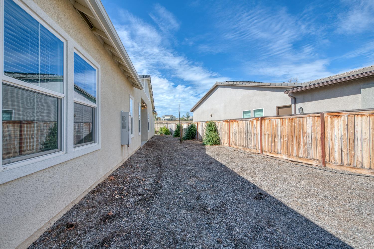 948 Beaver Pond, Madera, CA 93636