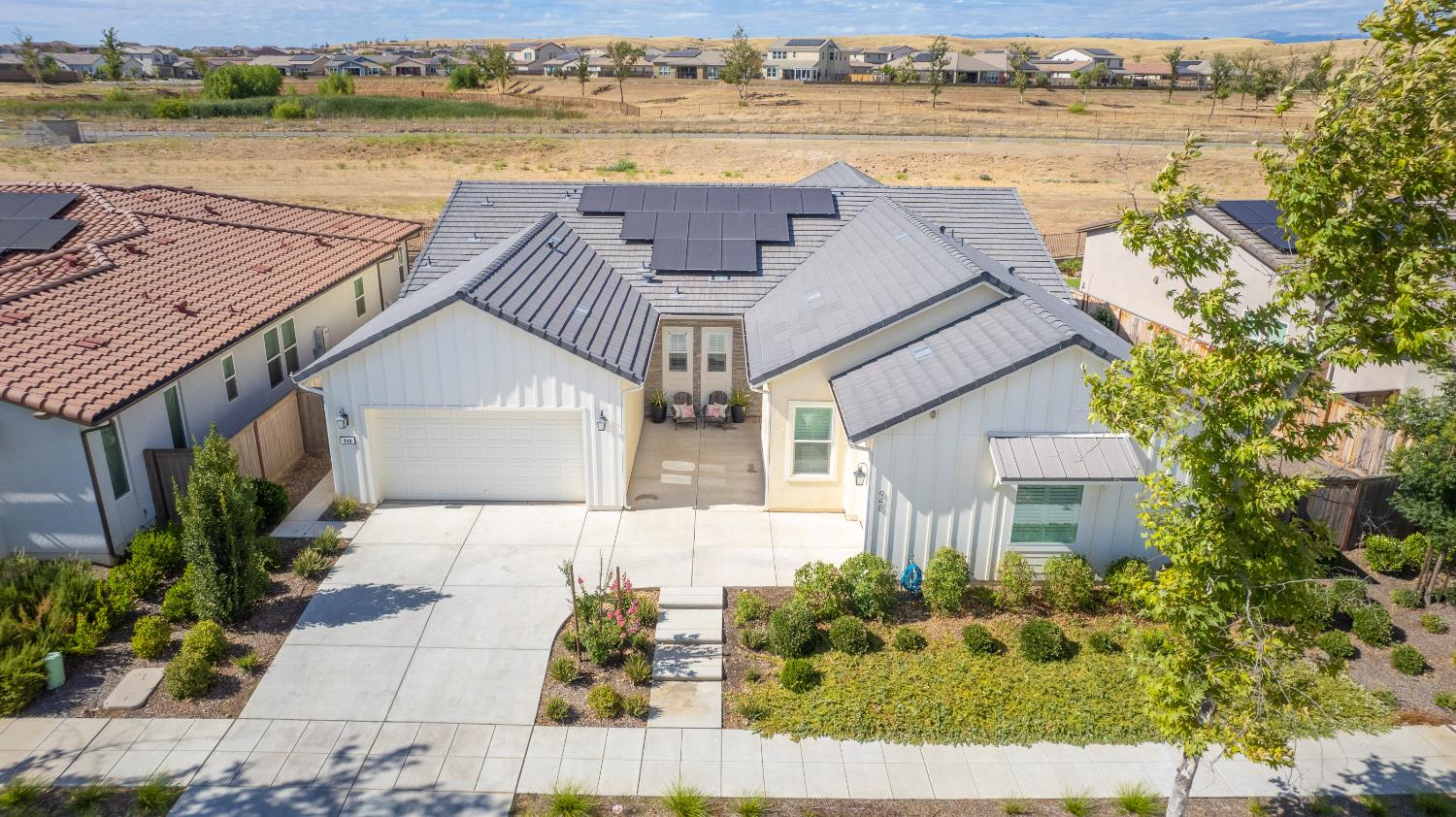 948 Beaver Pond, Madera, CA 93636