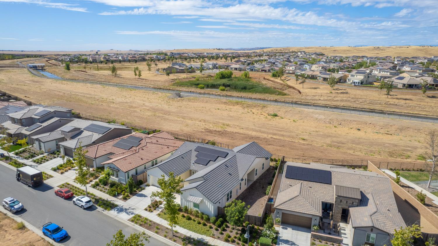 948 Beaver Pond, Madera, CA 93636