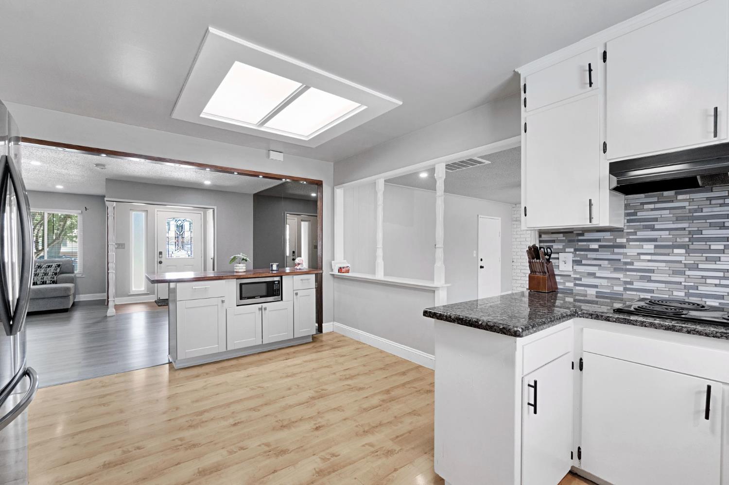 5761 N Callisch, Fresno, CA 93710