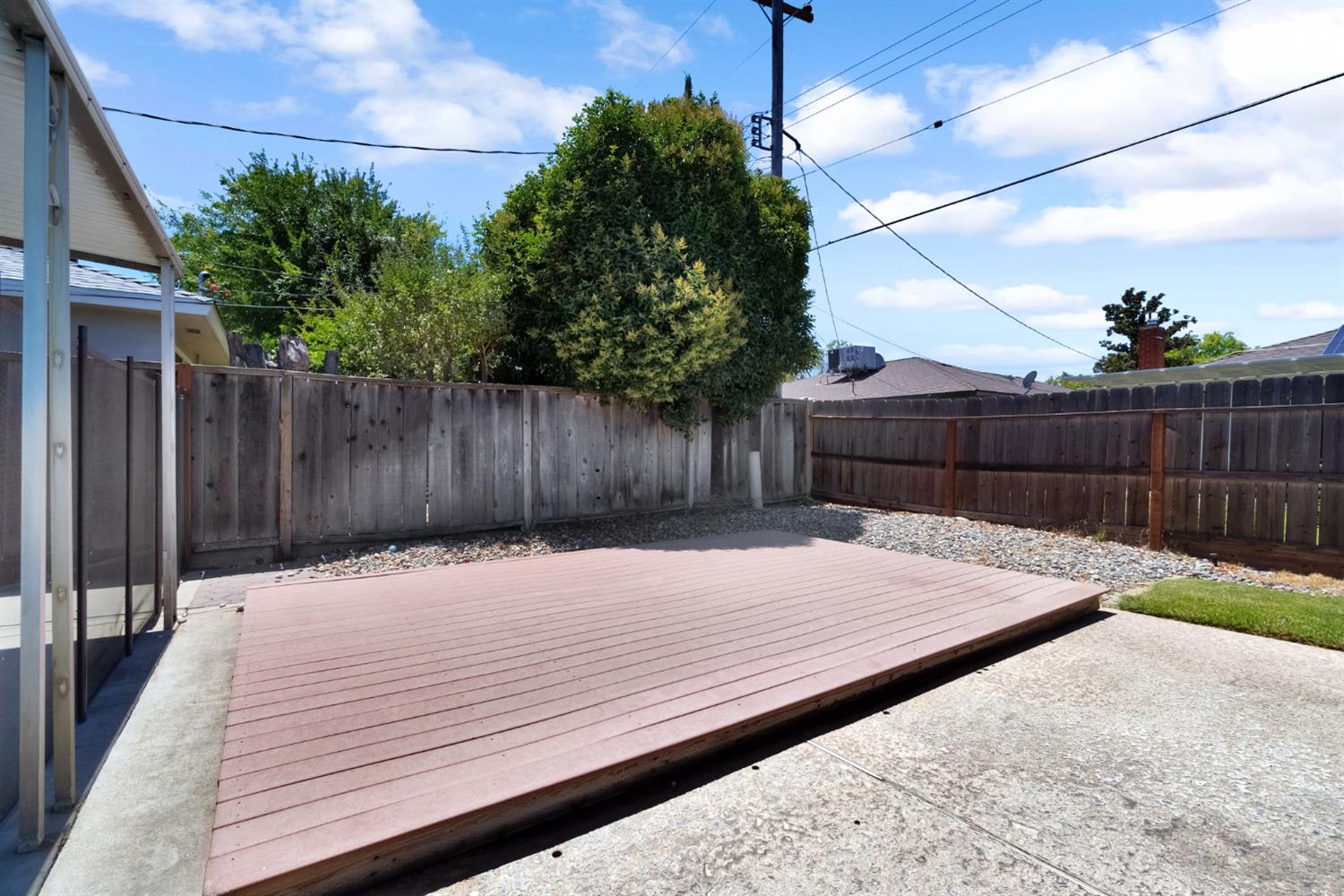5761 N Callisch, Fresno, CA 93710