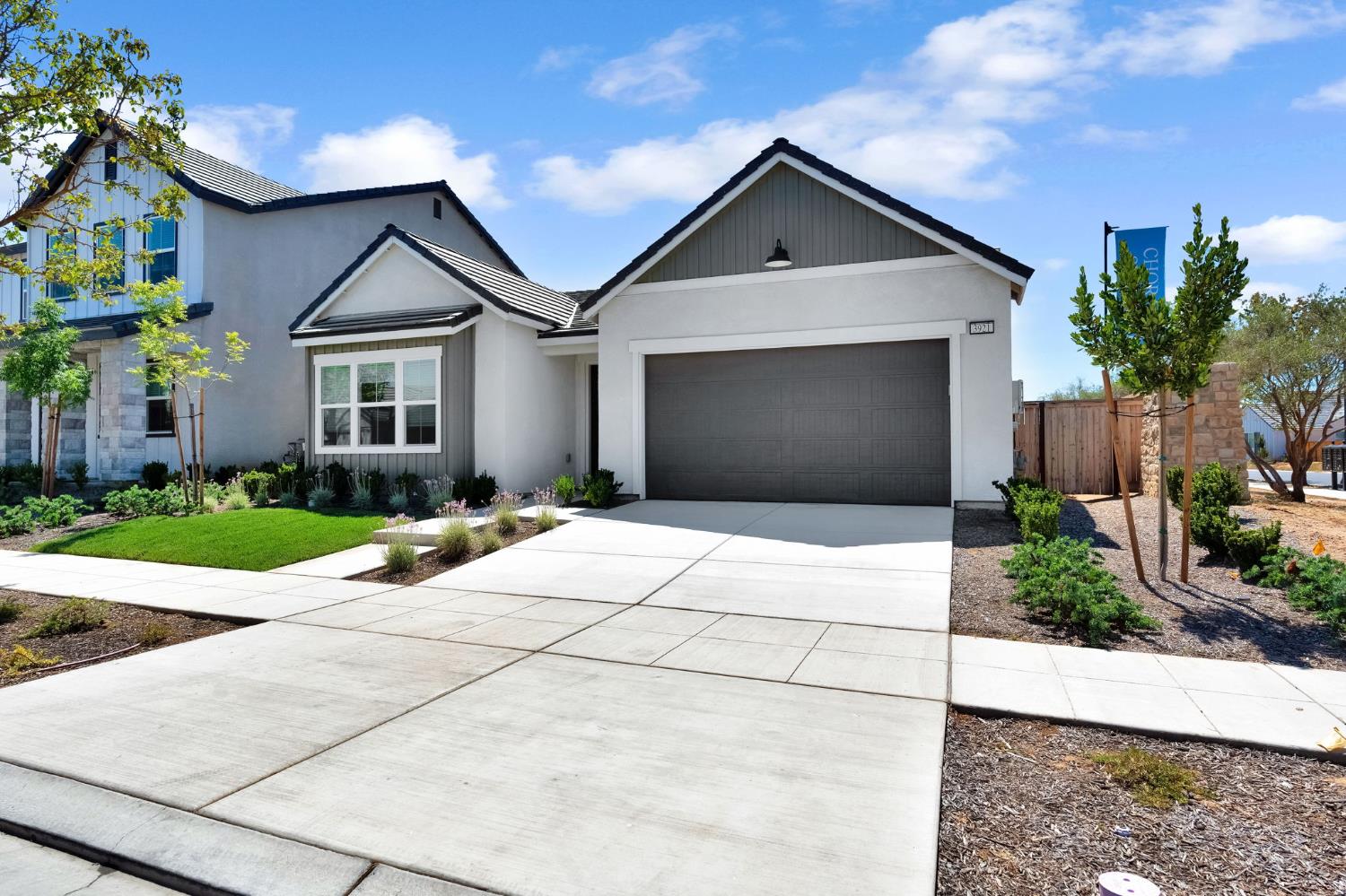 3921 Buttercup Rd, Madera, CA 93636