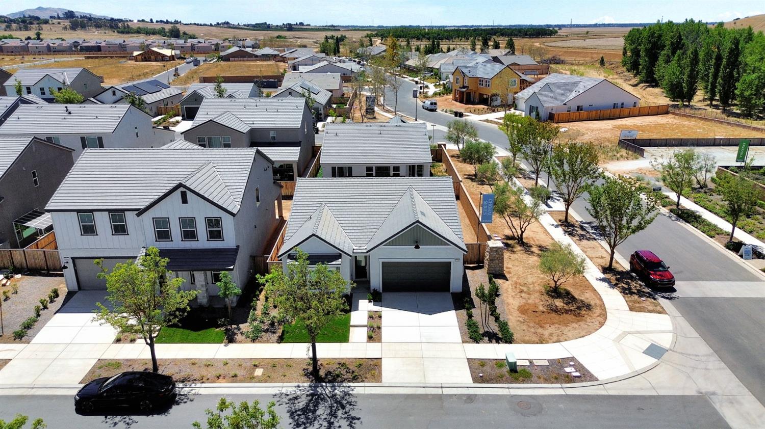 3921 Buttercup Rd, Madera, CA 93636