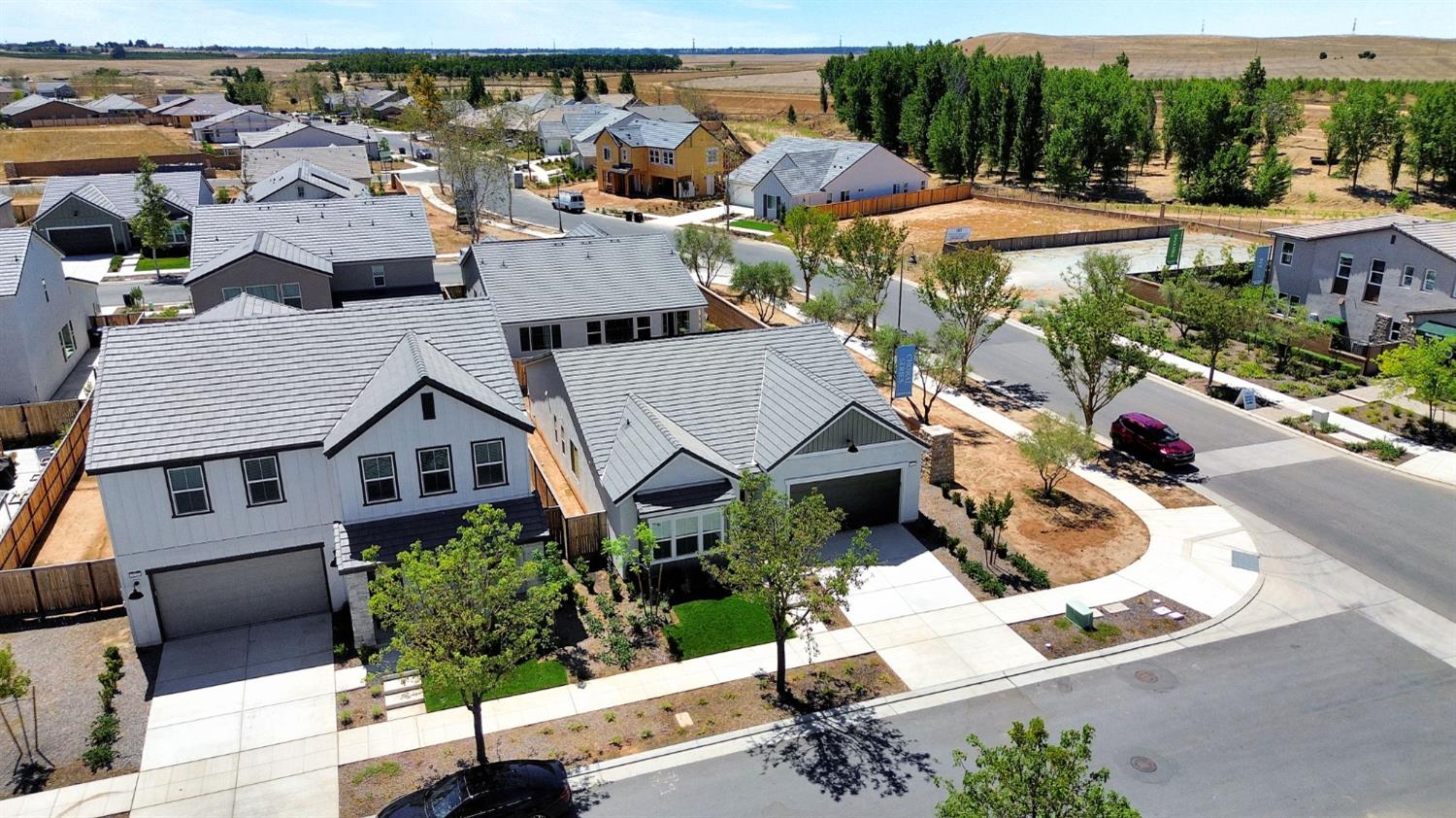 3921 Buttercup Rd, Madera, CA 93636